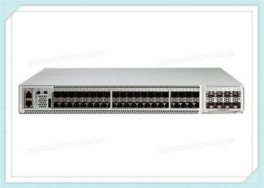 Ο διακόπτης c9500-48x-ε 48 λιμένας 10G της Cisco συσσωρεύει έναν 8 λιμένα 10 ενότητα δύο Gigabit παροχή ηλεκτρικού ρεύματος