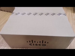 C9300-48t-ε καταλύτης 9300 διακοπτών της Cisco προϊόντα πρώτης ανάγκης δικτύων στοιχείων 48-λιμένων μόνο