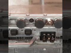 472930A (FRMF) είναι μια μονάδα ραδιοσυχνοτήτων Nokia Flexi για δίκτυα 800MHz FDD-LTE