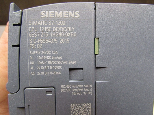 Η ενότητα Siemens 6ES7 215-1AG40-0XB0 νέα στην αρχική παράδοση συσκευασίας για αυτό το στοιχείο είναι 2-3 εβδομάδες