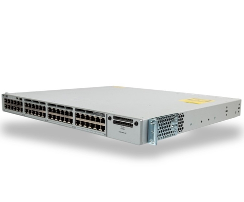 C9300L-48T-4X-E Cisco Catalyst 9300L Switches 48 θύρες Σταθερές ανωτάτες συνδέσεις Δεδομένα Μόνο 4X10G ανωτάτες συνδέσεις Network Essentials