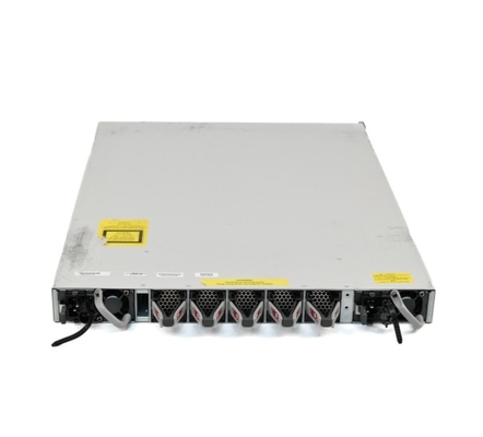 C9500-40X-E Cisco Switch Catalyst 9500 40 θύρες 10Gig Switch Network Essentials