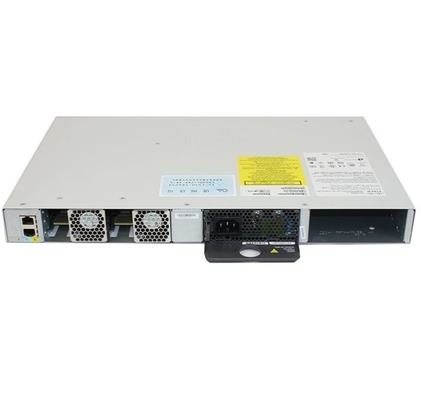 C9200L-24PXG-4X-A Cisco Switch Catalyst 9200 Switch C9200L 24 θύρες 8xmGig 16x1G 4x10G PoE+ Δίκτυο πλεονέκτημα