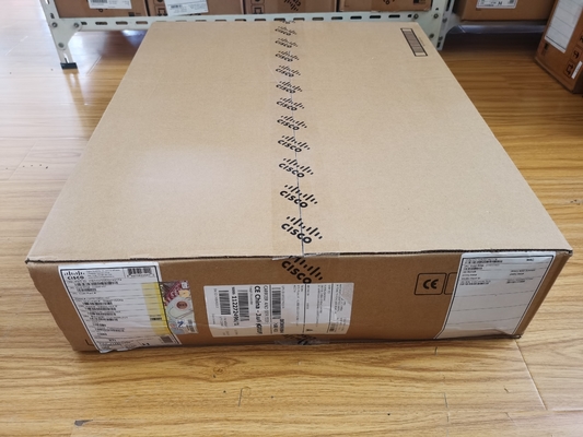 Cisco Catalyst C9500-16X-E 16-Port 10G Switch με άδεια χρήσης NW Essentials