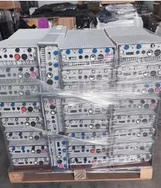 Ericsson Radio 2219 B1 Μία μονάδα εξωτερικού μακροασύρματου υψηλής απόδοσης για κυτταρικούς σταθμούς βάσης που υποστηρίζει πολλαπλά πρότυπα όπως GSM WCDMA και LTE