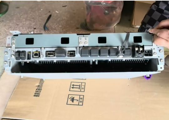 472181A FSMF (Flexible System Module Fabric), μια μονάδα επεξεργασίας και ελέγχου ζώνης βάσης για τον σταθμό βάσης Nokia Flexi Multiradio