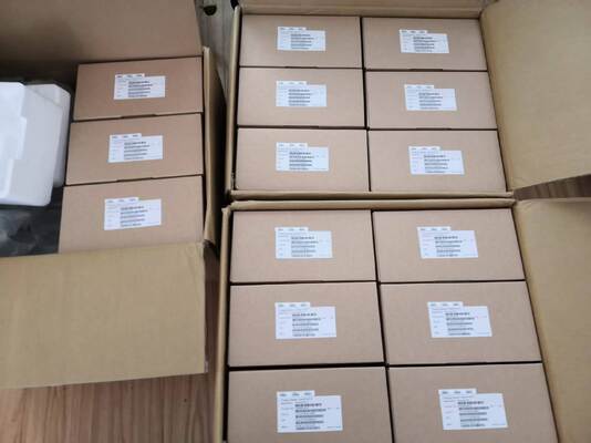 FAP-431F-E  FortiAP-431F Εσωτερικό Ασύρματο FortiAP - Τριπλό ραδιόφωνο (2x 802.11 a/b/g/n/ac/ax, 4x4 MIMO και 1x 802.11 a/b/g/n/ac Wave 2, 2x2 MU-MIMO), εσωτερικές κεραίες, 1x 100/1000/2500 Base-T RJ45, 1x 10/10