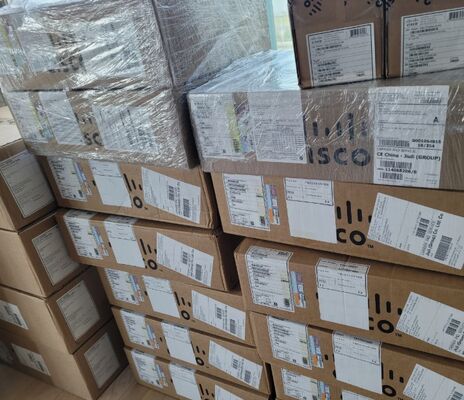 C1300-48FP-4G Layer 3 Managed PoE Switch, 48×10/100/1000 θύρες PoE+, 4×1G SFP Uplink, 740W PoE Budget