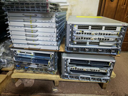 Δρομολογητής Cisco ASR-9904-AC | Πλαίσιο AC Σειράς ASR 9000
