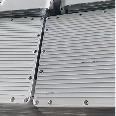 Ηλεκτρονική συσκευή Ericsson RRU 4415 B7 Εσωτερική διάσταση 420mm*335mm*125mm Σχεδιασμός